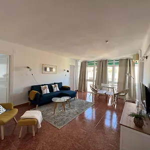 https://piso-amplio-y-reformado-en-el-centro-de-mlaga.1costadelsol.com
